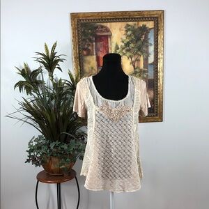 Greenlight By BKE Chic Lace Cream Women Blouse Short Sleeve Cutout Back Seethrou